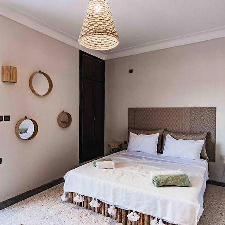 Central Majorelle Apartment Sleeps 4 Маракеш Екстериор снимка