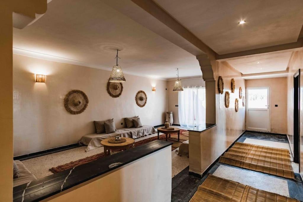 Central Majorelle Apartment Sleeps 4 Маракеш Екстериор снимка